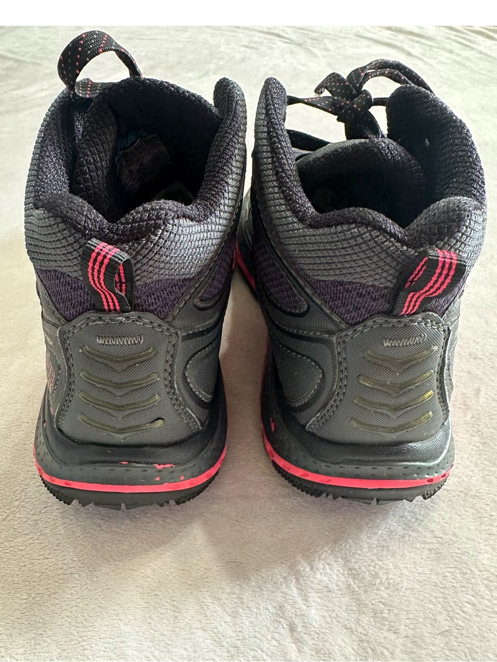 Women's Hoka One One Black Hiking Trail Running Shoes/Boots Size 7 - Picture 5 of 14